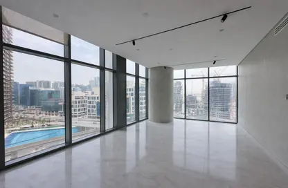 مكتب - غرفة نوم - 1 حمام للايجار في متروبوليس - الخليج التجاري - دبي