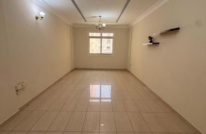 Apartment - 1 Bedroom - 2 Bathrooms for rent in Al Qulaya'ah - Al Sharq - Sharjah