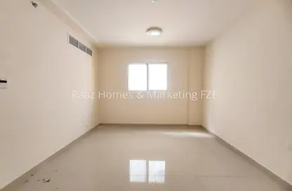 Apartment - 1 Bedroom - 2 Bathrooms for rent in Al Amal Building - Um Altaraffa - Sharjah