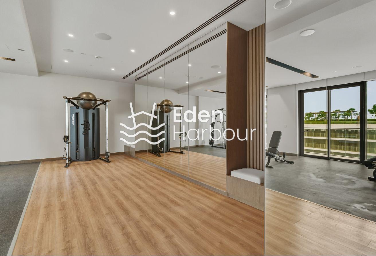 HIGH FLOOR | MULTIPLE CHEQUES | SUNSET VIEWS photo 16