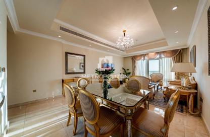 Apartment - 2 Bedrooms - 3 Bathrooms for rent in Kempinski Palm Residence - The Crescent - Palm Jumeirah - Dubai