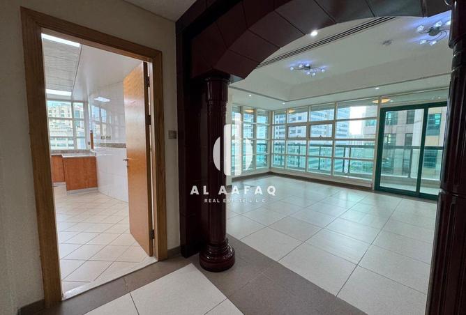 76582908 - Property Image 2