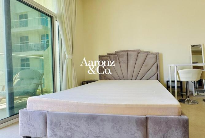 105952330 - Property Image 2
