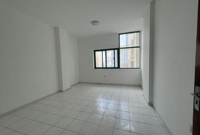 16202998 - Property Image 3