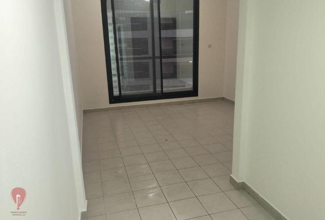 86181605 - صورة العقار 3