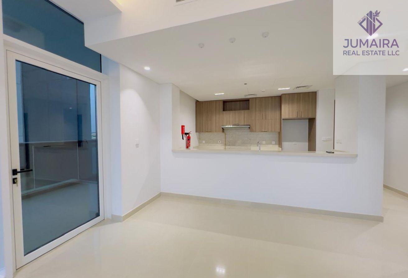 Modern Living & Prime Location/2BR Gateway II Sale