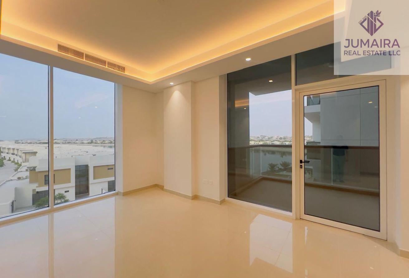 Modern Living & Prime Location/2BR Gateway II Sale