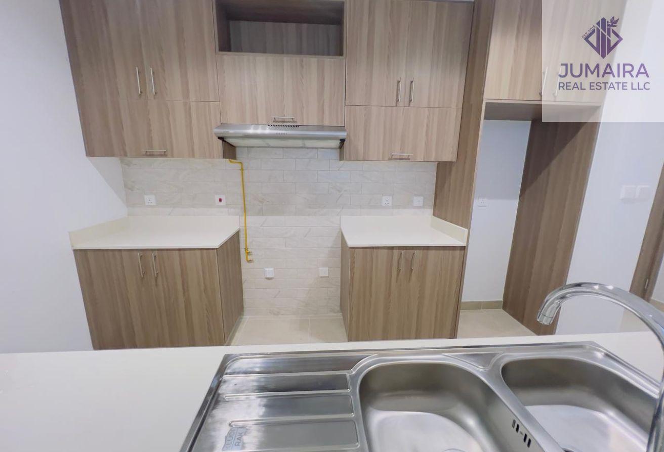 Modern Living & Prime Location/2BR Gateway II Sale