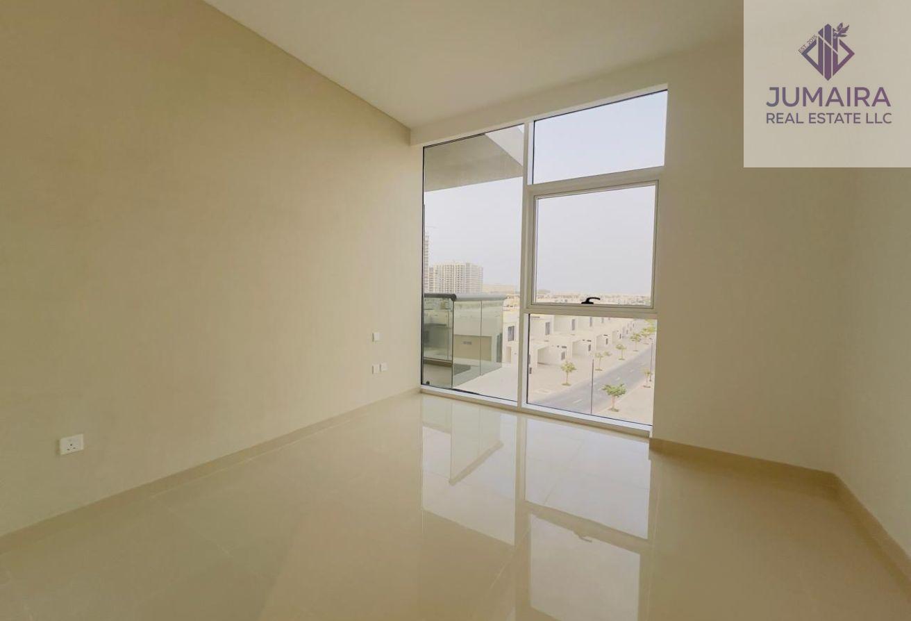 Modern Living & Prime Location/2BR Gateway II Sale