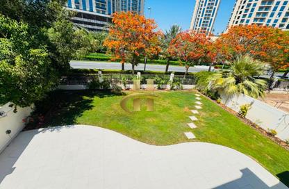 Villa - 4 Bedrooms - 4 Bathrooms for rent in Circle Villas - Jumeirah Village Circle - Dubai