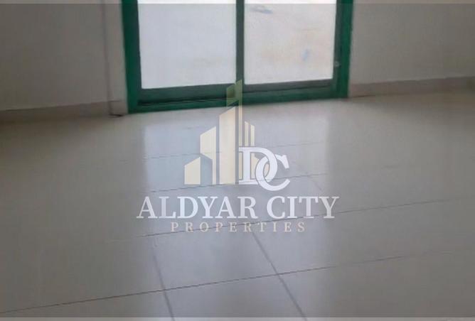 74231486 - Property Image 3