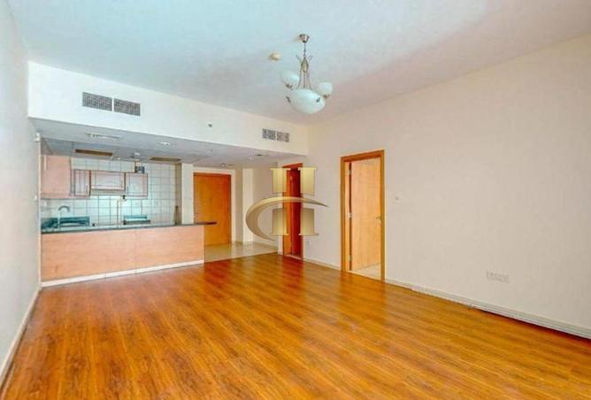 82815383 - صورة العقار 2