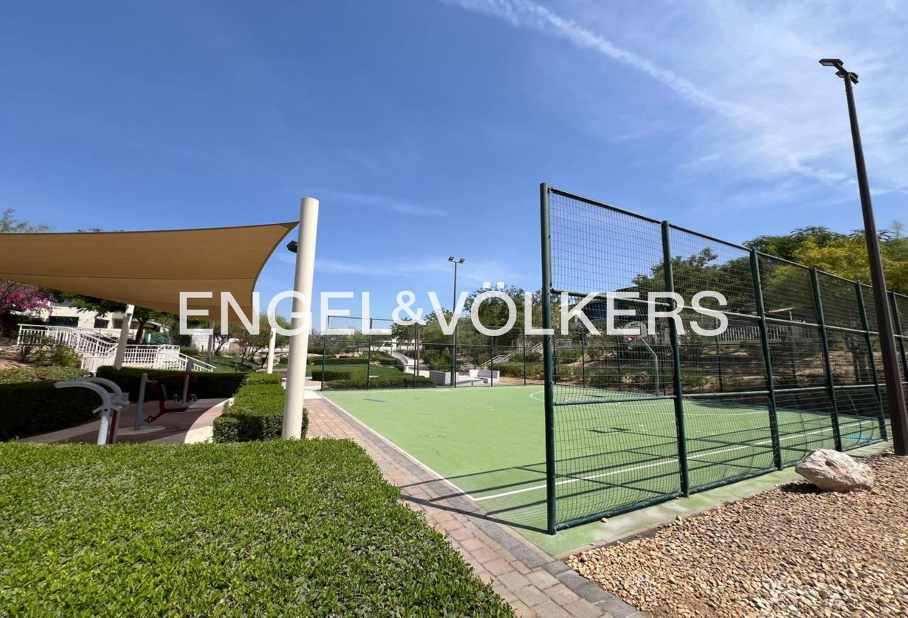 Single Row | Close To Amenities | Well Maintained photo 9