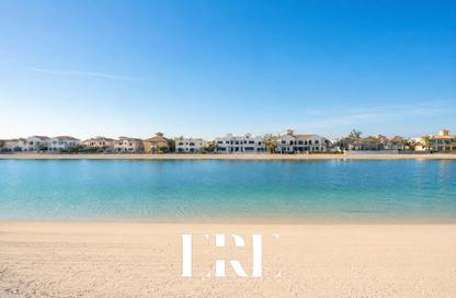 Villa - 4 - 5 for sale in Garden Homes Frond M - Garden Homes - Palm Jumeirah - Dubai Villa - 4 - 5 for sale in Garden Homes Frond M - Garden Homes - Palm Jumeirah - Dubai