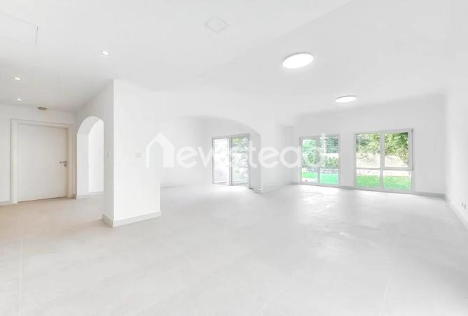 76571785 - Property Image 3