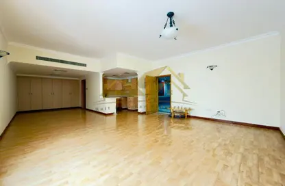 شقة - 1 حمام للايجار في الرفاعة - بر دبي - دبي