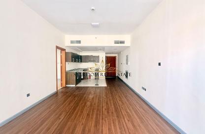 Apartment - 1 - 2 for rent in Binghatti Apartments - Dubai Silicon Oasis - Dubai