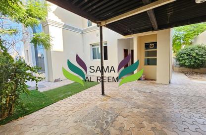 Villa - 5 Bedrooms - 5 Bathrooms for rent in Jumeirah 1 Villas - Jumeirah 1 - Jumeirah - Dubai