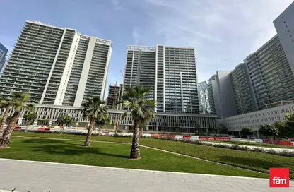 Retail - Studio for rent in Tamani Art Tower - Business Bay - Dubai