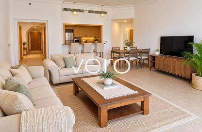 Apartment - 2 - 4 for rent in Al Hamri - Shoreline Apartments - Palm Jumeirah - Dubai