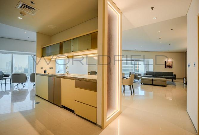 98702048 - Property Image 3