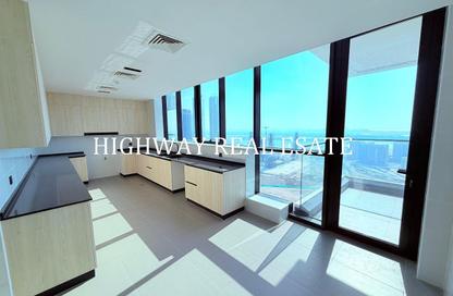 Apartment - 4 - 6 for sale in Sharjah Terraces - Al Khan Lagoon - Al Khan - Sharjah