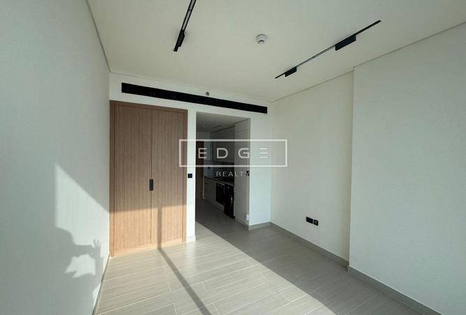 2OjorHr15lY - Property Main Image