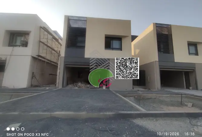 164604317 - Property Image 3