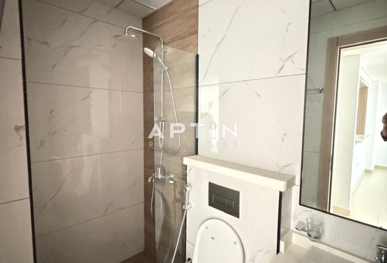 Comfortable 2 Bedroom Home | Unfurnished photo 6
