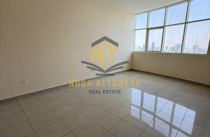 Apartment - 3 - 5 for rent in Al Majaz 3 - Al Majaz - Sharjah Apartment - 3 - 5 for rent in Al Majaz 3 - Al Majaz - Sharjah