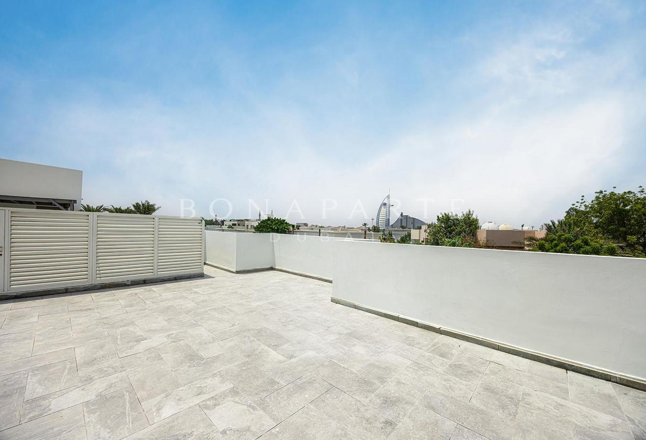 Elevated | Garden and Rooftop | Panoramic View photo 24