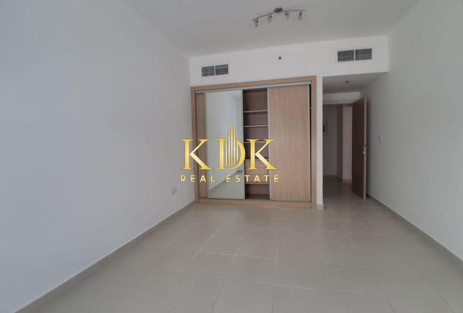 80271342 - Property Image 2