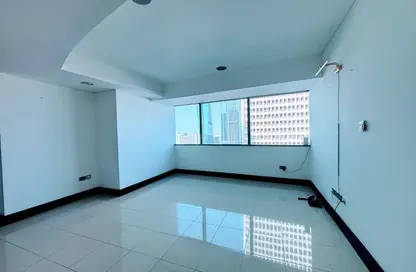 Apartment - 2 Bedrooms - 2 Bathrooms for rent in Jumeirah Living - World Trade Centre Residence - World Trade Center - Dubai