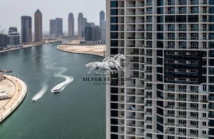Apartment - Studio - 1 Bathroom for rent in Damac Maison Prive B - Damac Maison Prive - Business Bay - Dubai