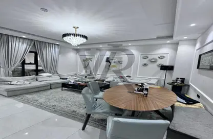 فيلا - 6 غرف نوم - 8 حمامات للبيع في الزاهية - عجمان