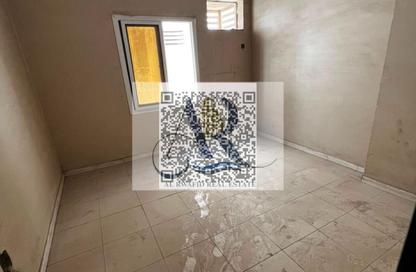 Labor Camp - Studio - 7+ Bathrooms for rent in Ali Mousa Building - Al Sajaa Industrial - Al Sajaa - Sharjah Labor Camp - Studio - 7+ Bathrooms for rent in Ali Mousa Building - Al Sajaa Industrial - Al Sajaa - Sharjah