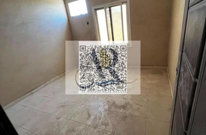 Labor Camp - Studio - 7+ Bathrooms for rent in Ali Mousa Building - Al Sajaa Industrial - Al Sajaa - Sharjah Labor Camp - Studio - 7+ Bathrooms for rent in Ali Mousa Building - Al Sajaa Industrial - Al Sajaa - Sharjah