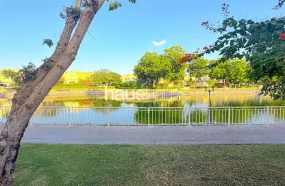 Villa - 2 Bedrooms - 3 Bathrooms for rent in Springs 6 - The Springs - Dubai