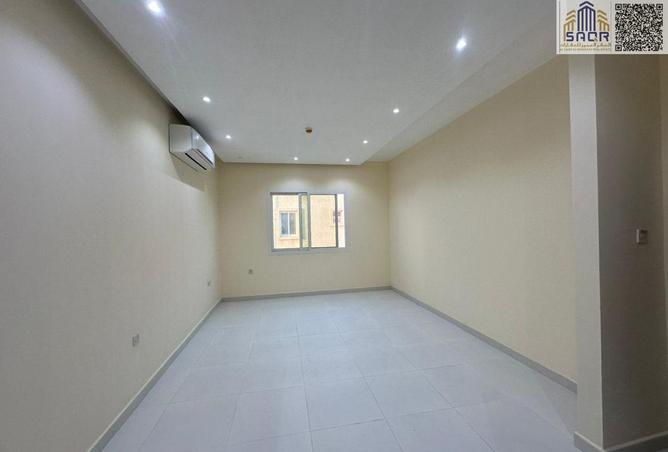 58569820 - Property Image 3