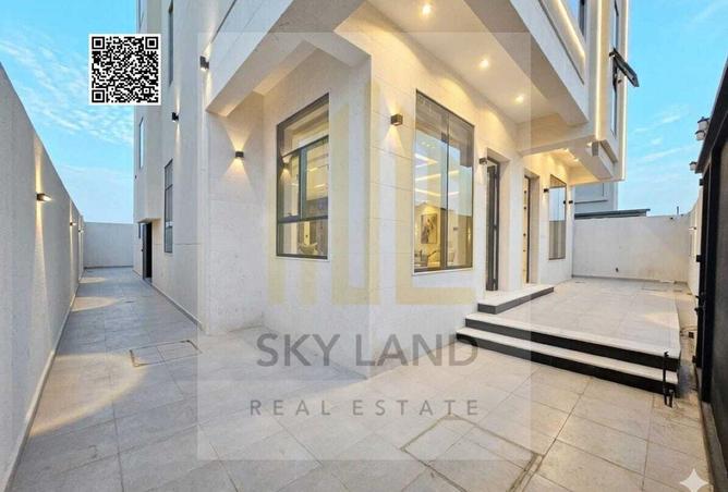 141904450 - Property Image 2