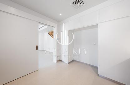 Townhouse - 4 Bedrooms - 5 Bathrooms for rent in Jebel Ali Village Townhouses - Jebel Ali Village - Jebel Ali - Dubai Townhouse - 4 Bedrooms - 5 Bathrooms for rent in Jebel Ali Village Townhouses - Jebel Ali Village - Jebel Ali - Dubai