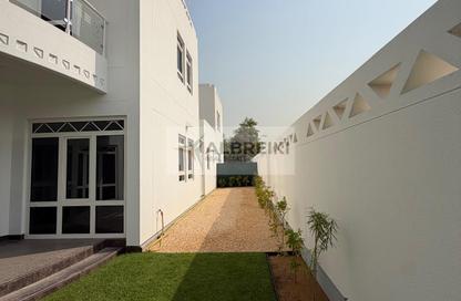 Villa - 3 Bedrooms - 2 Bathrooms for rent in Jumeirah 2 Villas - Jumeirah 2 - Jumeirah - Dubai