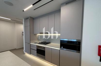 Apartment - 1 - 2 for rent in Society House - Downtown Dubai - Dubai