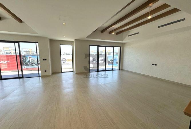 114611058 - Property Main Image