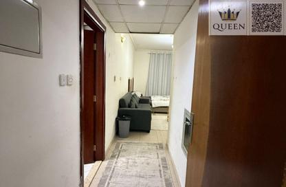 Apartment - Studio - 1 Bathroom for rent in Al Rumailah building - Al Rumailah 2 - Al Rumaila - Ajman