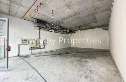 Shop - Studio for rent in Titanium Tower - Al Karama - Bur Dubai - Dubai Shop - Studio for rent in Titanium Tower - Al Karama - Bur Dubai - Dubai