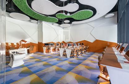Retail - Studio for rent in SOL Bay - Business Bay - Dubai