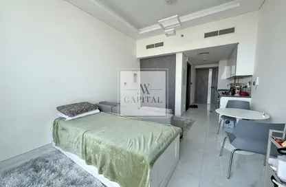 Apartment - Studio - 1 Bathroom for sale in Samana Park Views - Arjan - Dubai
