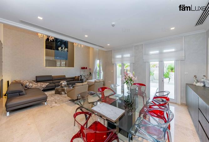 124265939 - Property Image 3