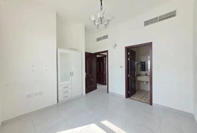 138750023 - Property Image 3